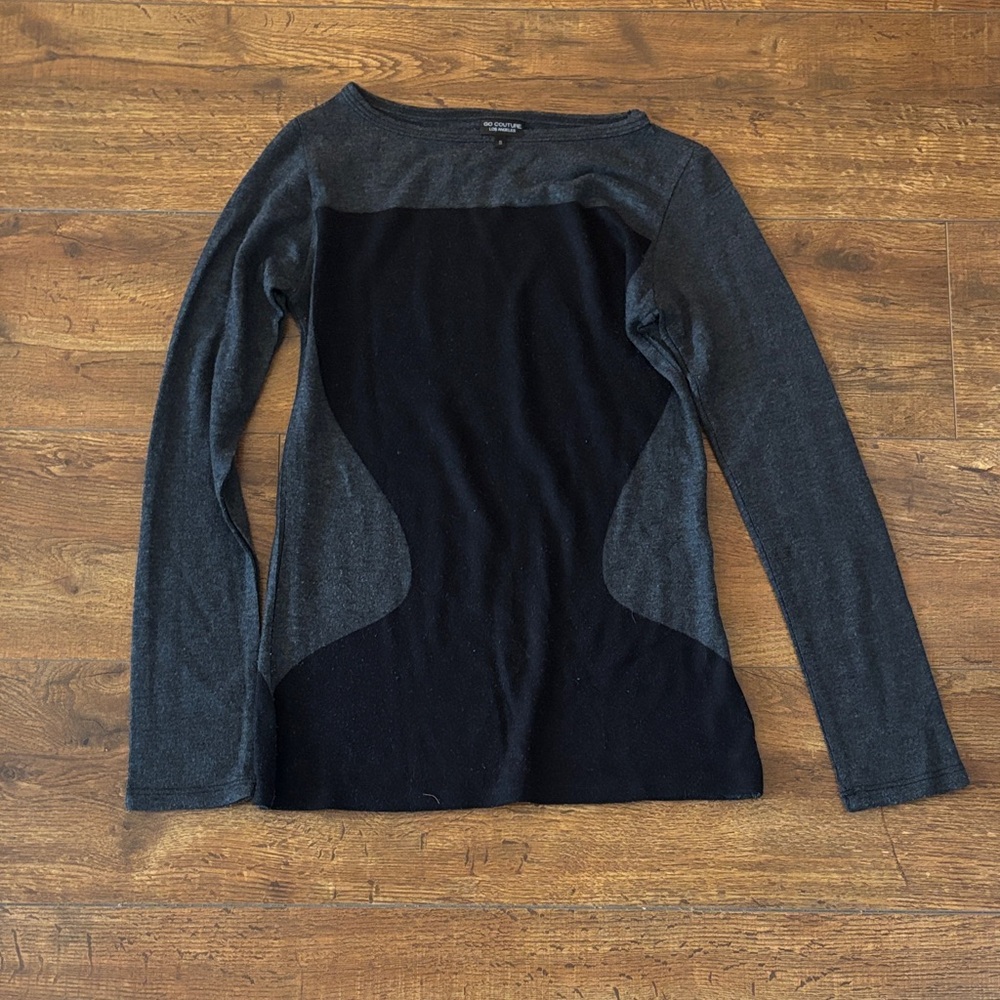 Go Couture Black and Gray Long Sleeve Top